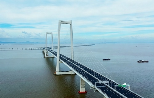 深中通道